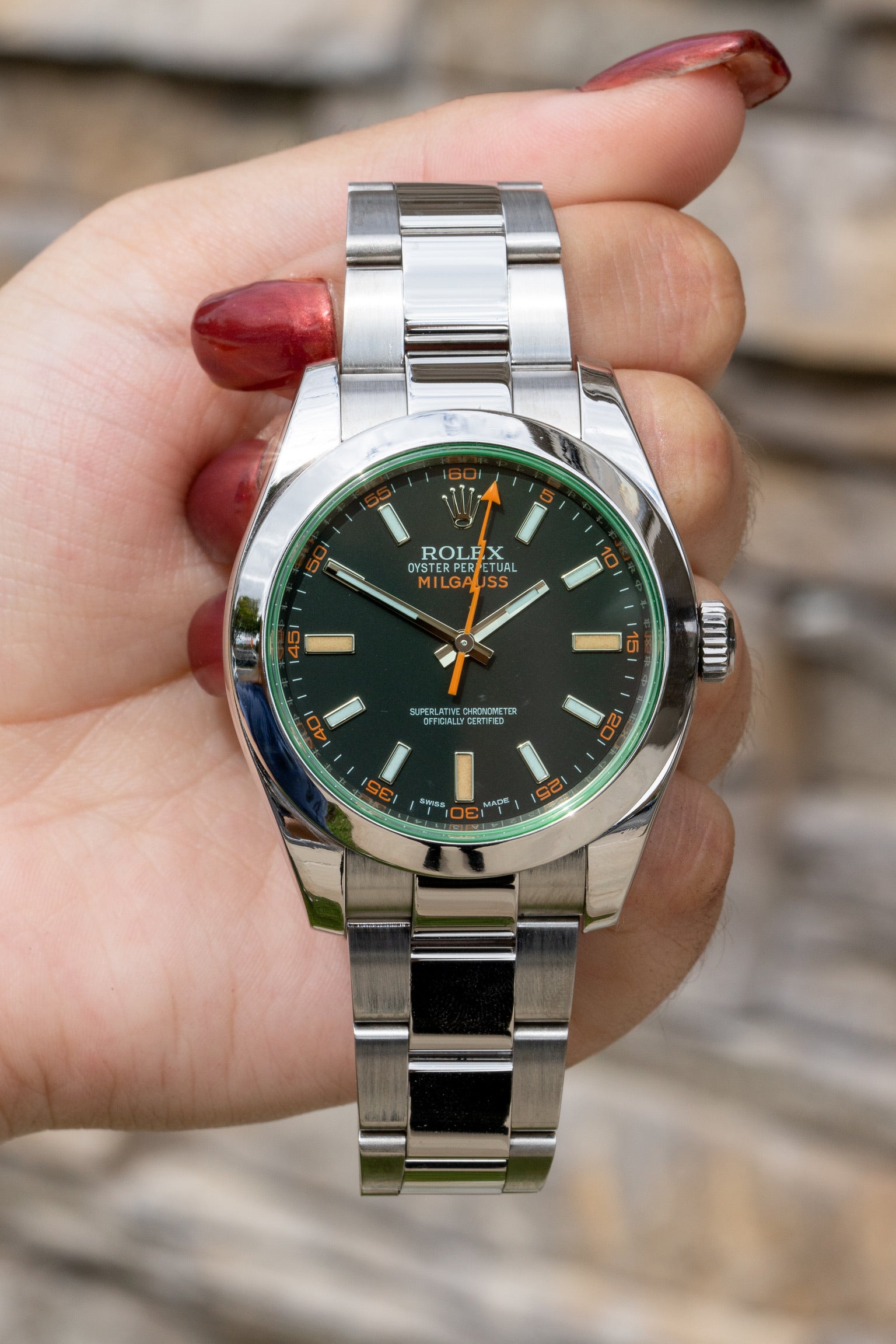 ROLEX Oyster Perpetual Milgauss 掛時計 Rolex Milgauss: Next Level Outliers