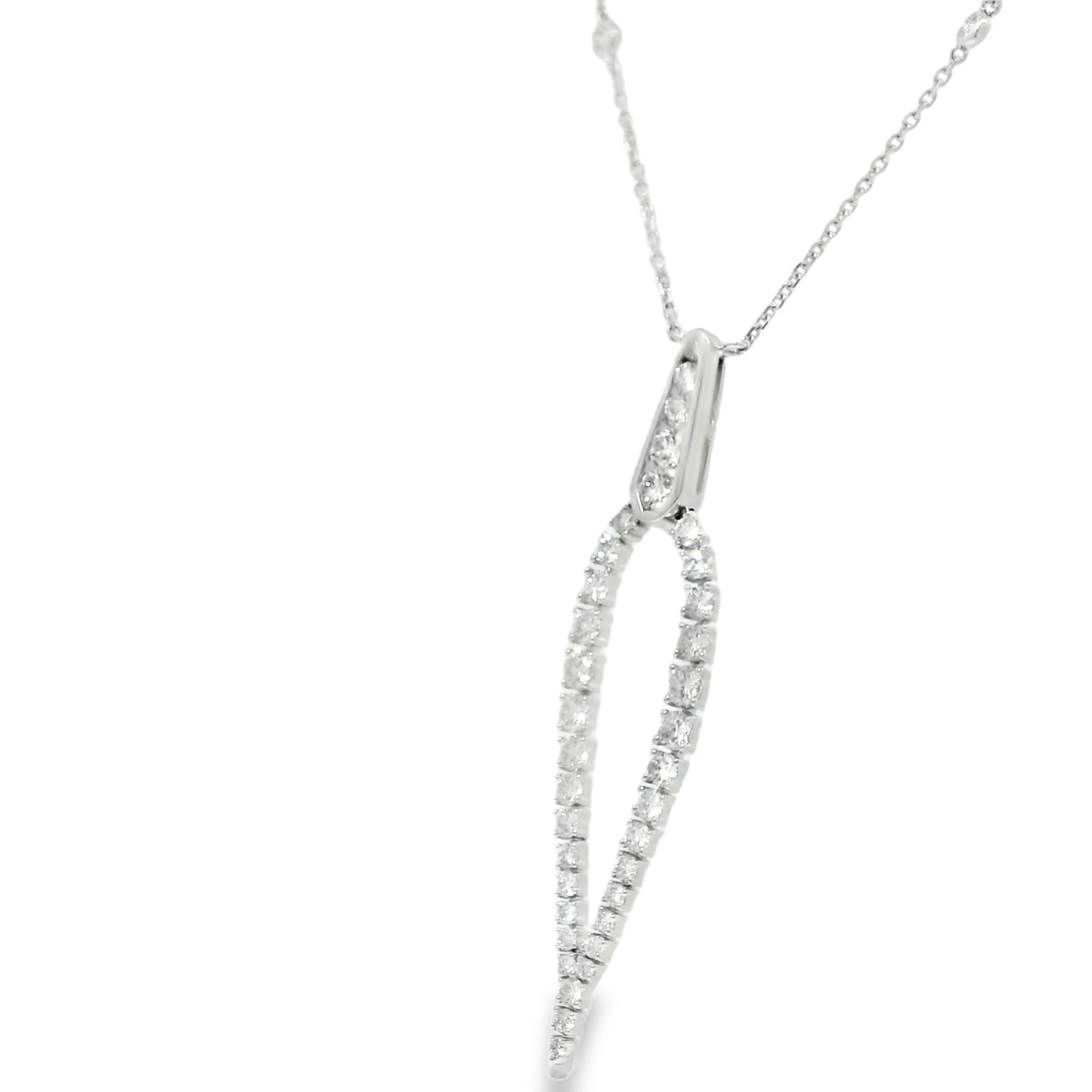 18k White Gold Natural Round Brilliant Cut Diamond Drop Pendant Necklace