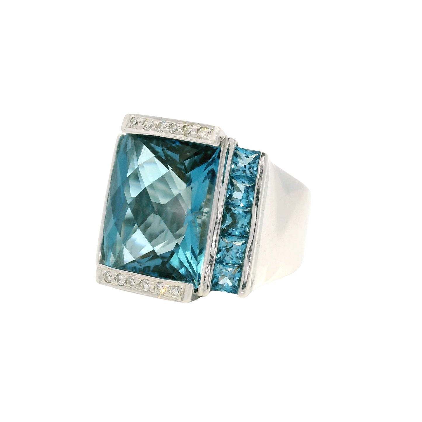 18k White Gold Topaz & Round Diamond Cocktail Ring