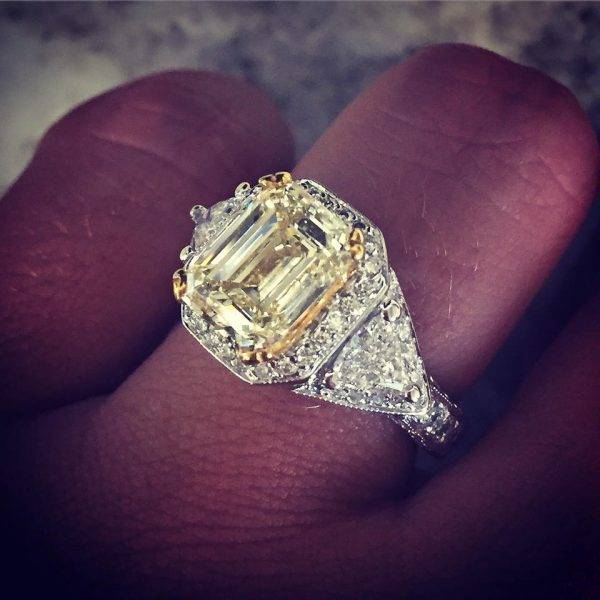 Fancy Yellow Diamonds