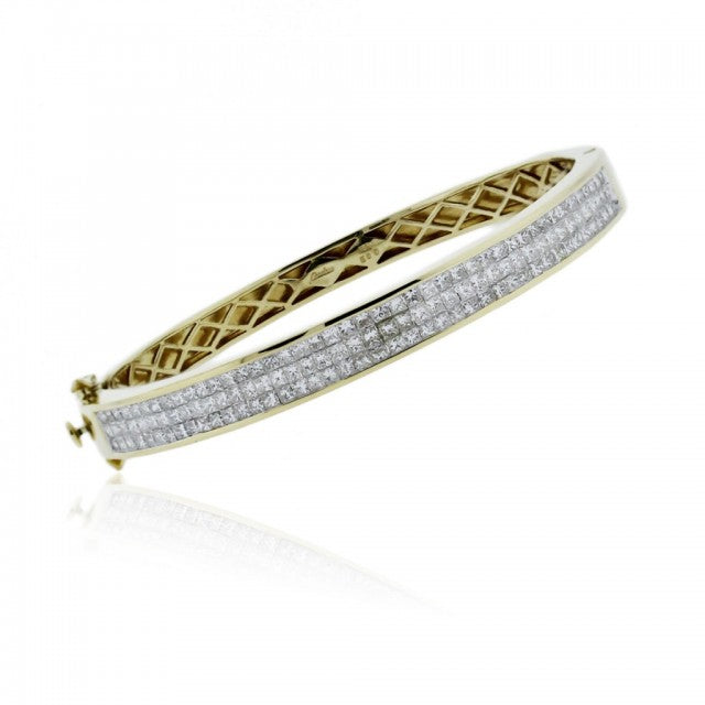 The Best Diamond Bracelets for the Holidays