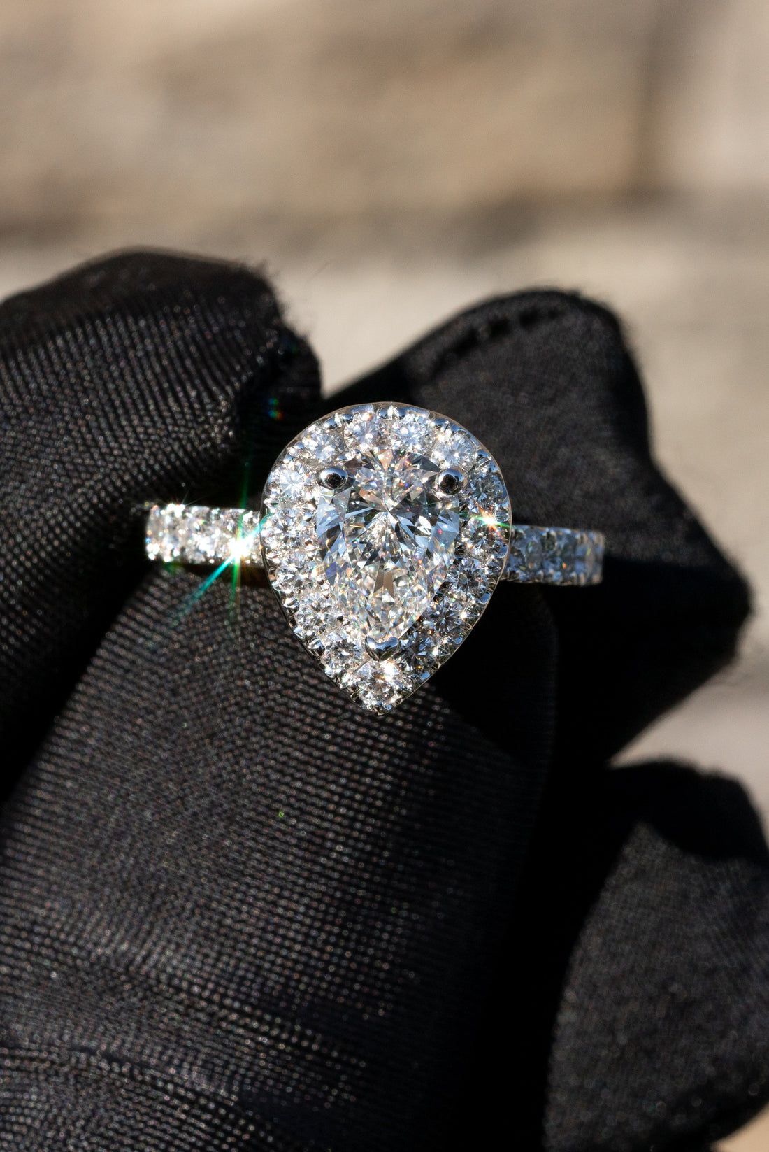 Pear-Shaped Halo Ring