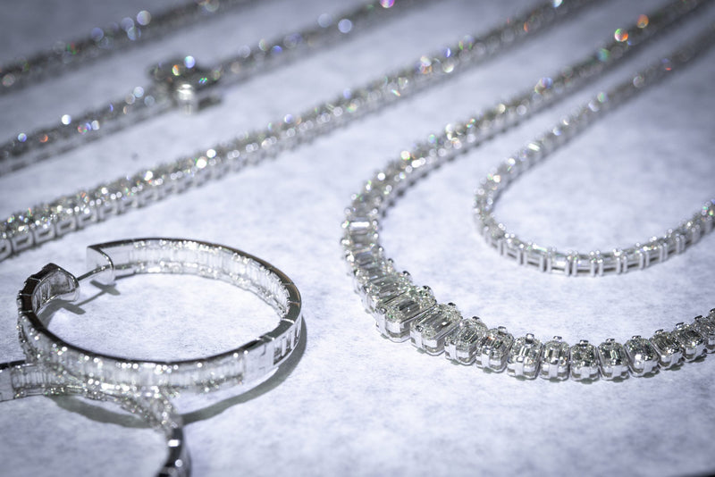 Emerald Cut Diamonds: Unveiling the Timeless Elegance and Popularity