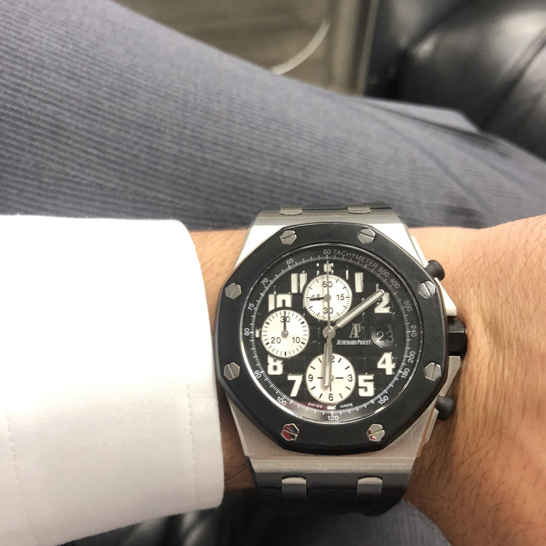 AP rubber clad Royal Oak Offshore watch 259405k