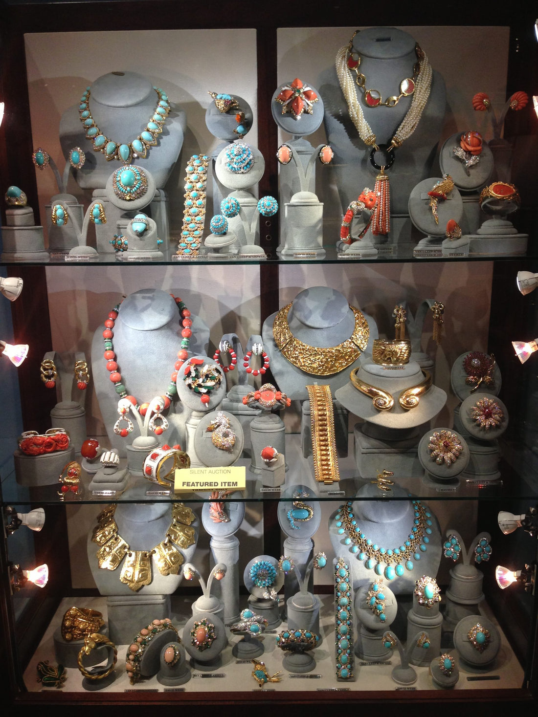 Richters of Palm Beach: Worth Avenue