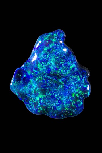 $3 Million Black Opal Finds Unlikely Guardian
