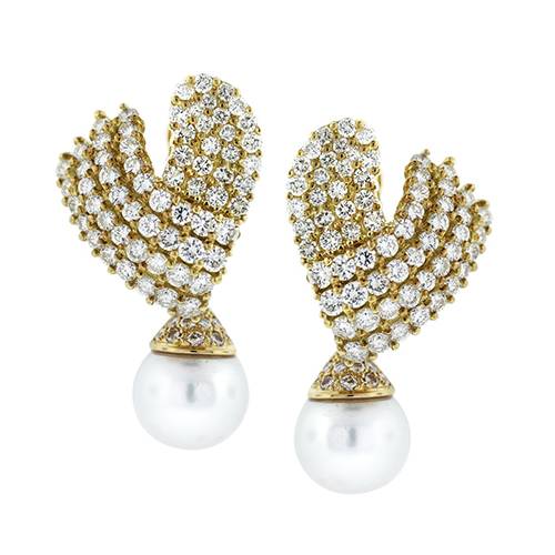 Pearls: Spotlight on June Birthstone