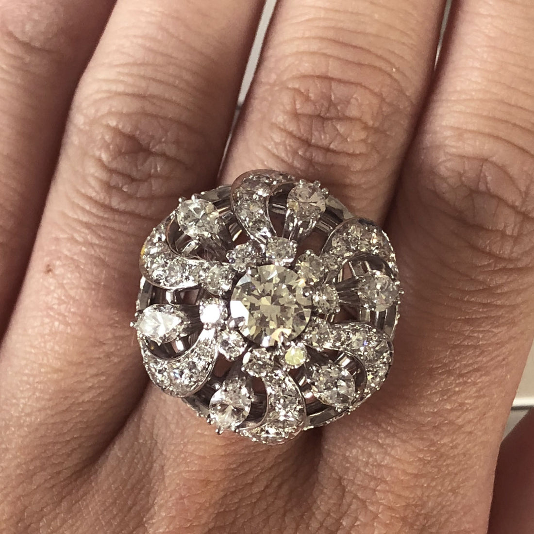 Trust Raymond Lee Jewelers With Your Old Jewelry