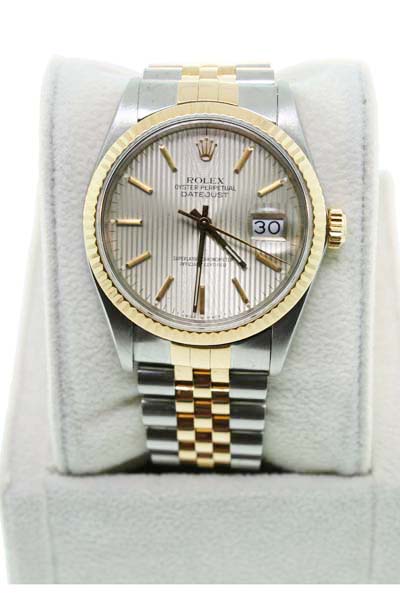 Two Tone Watches: Fashionable and Functional