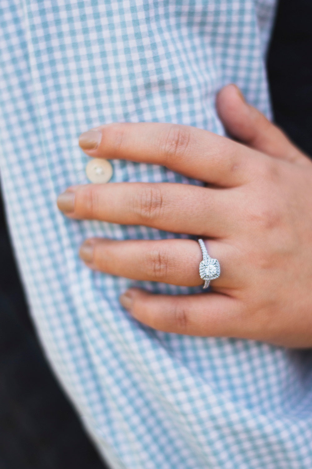 The Average Weight of a Diamond Engagement Ring