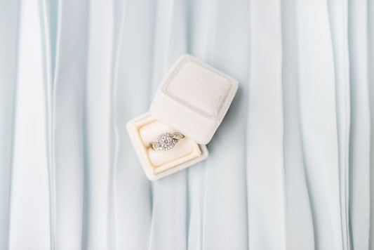 3 Common Misconceptions People Have When Buying an Engagement Ring