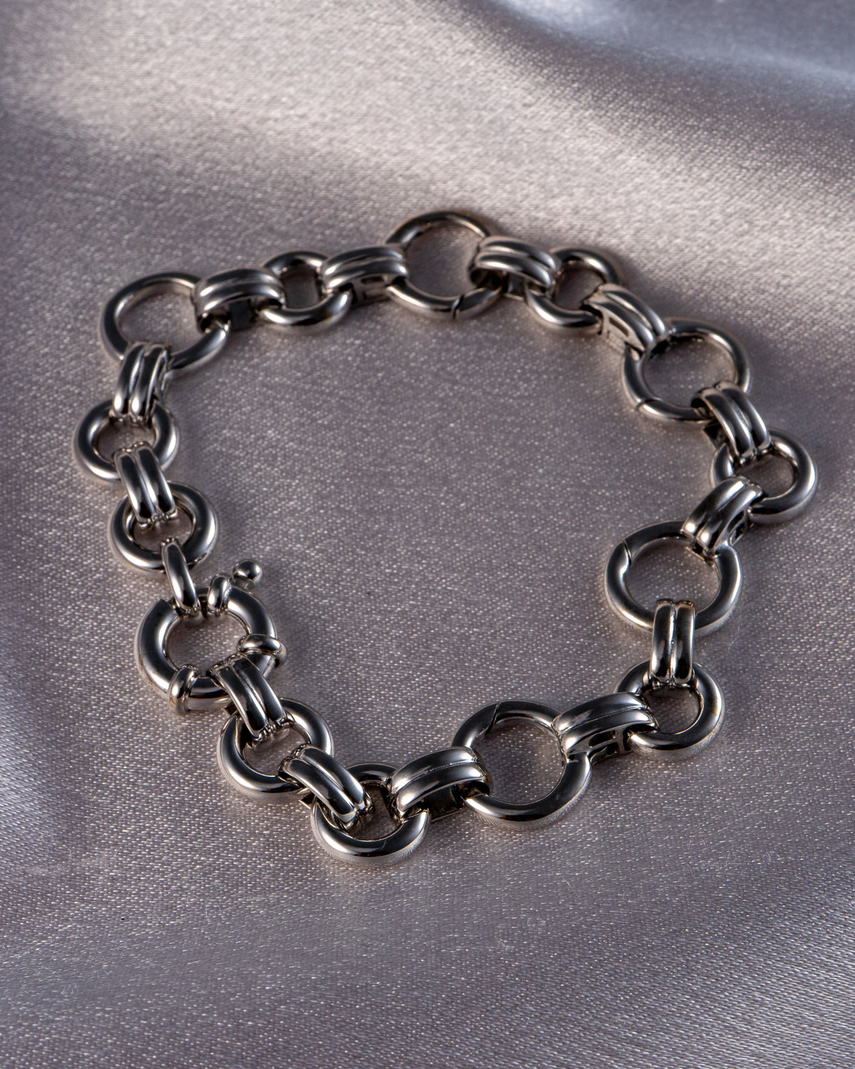 Aaron Basha 18K White Gold Double Bar Open Link Charm Bracelet
