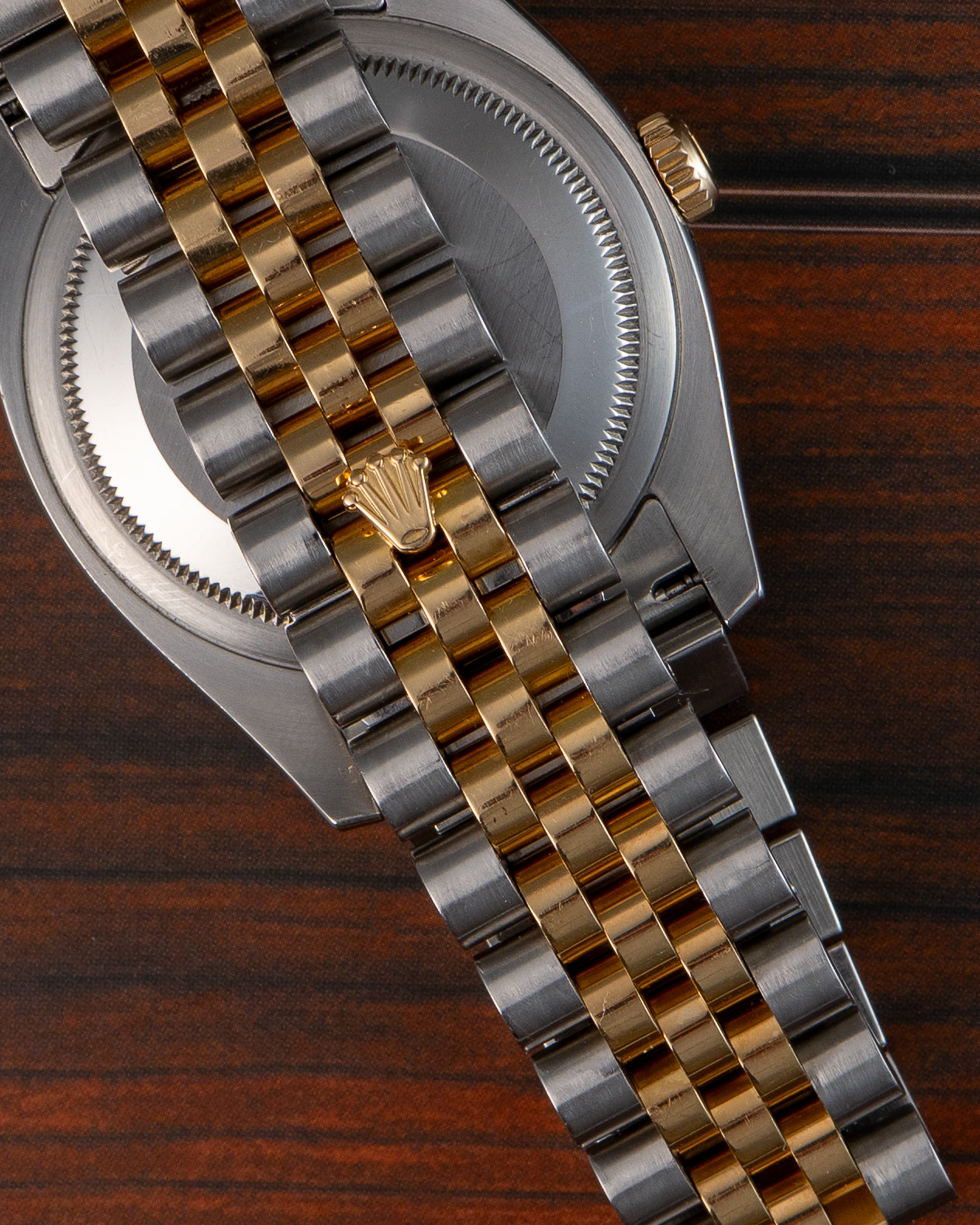 Rolex 116233 Datejust Two-Tone Champagne Diamond Dial Fluted Bezel 36mm Watch