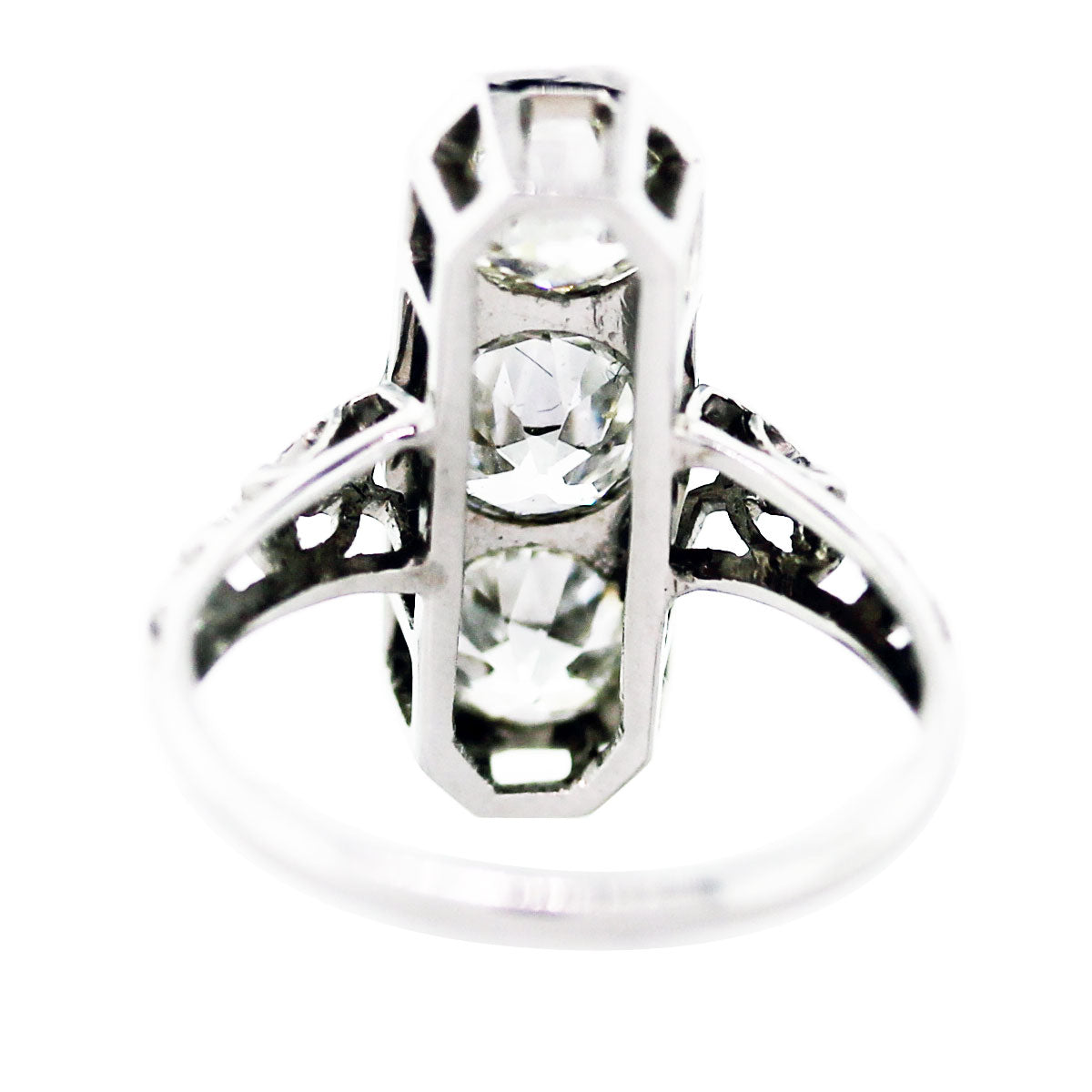 18K White Gold Vintage 3 Stone Diamond Cocktail Ring