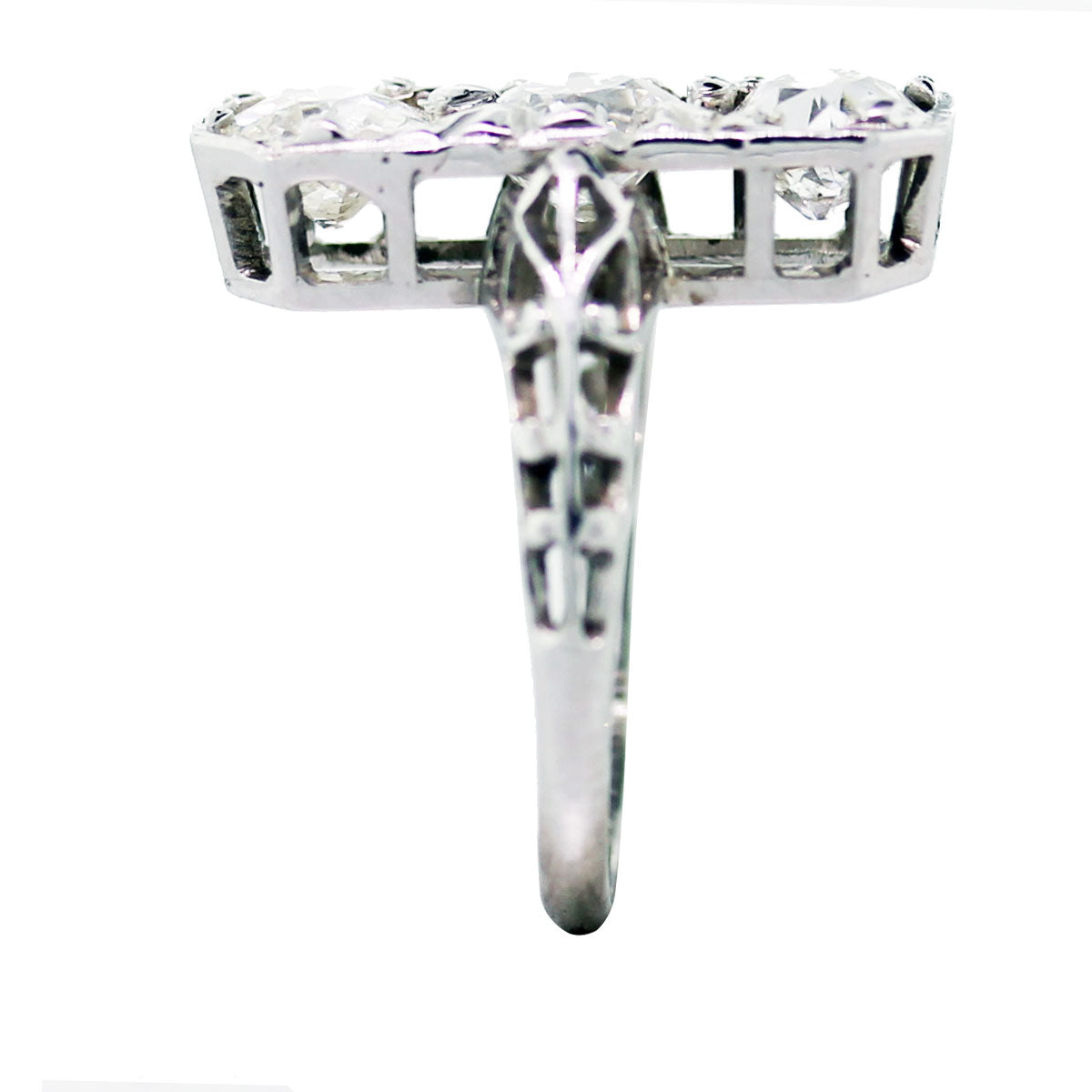 18K White Gold Vintage 3 Stone Diamond Cocktail Ring