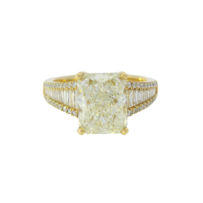 GIA 18k Yellow Gold Natural 3.01 Carat Radiant Cut Diamond Engagement Ring — product photo 1