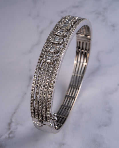 14K White Gold Natural 3.29 Carat Round & Baguette Cut Diamond Bangle Bracelet