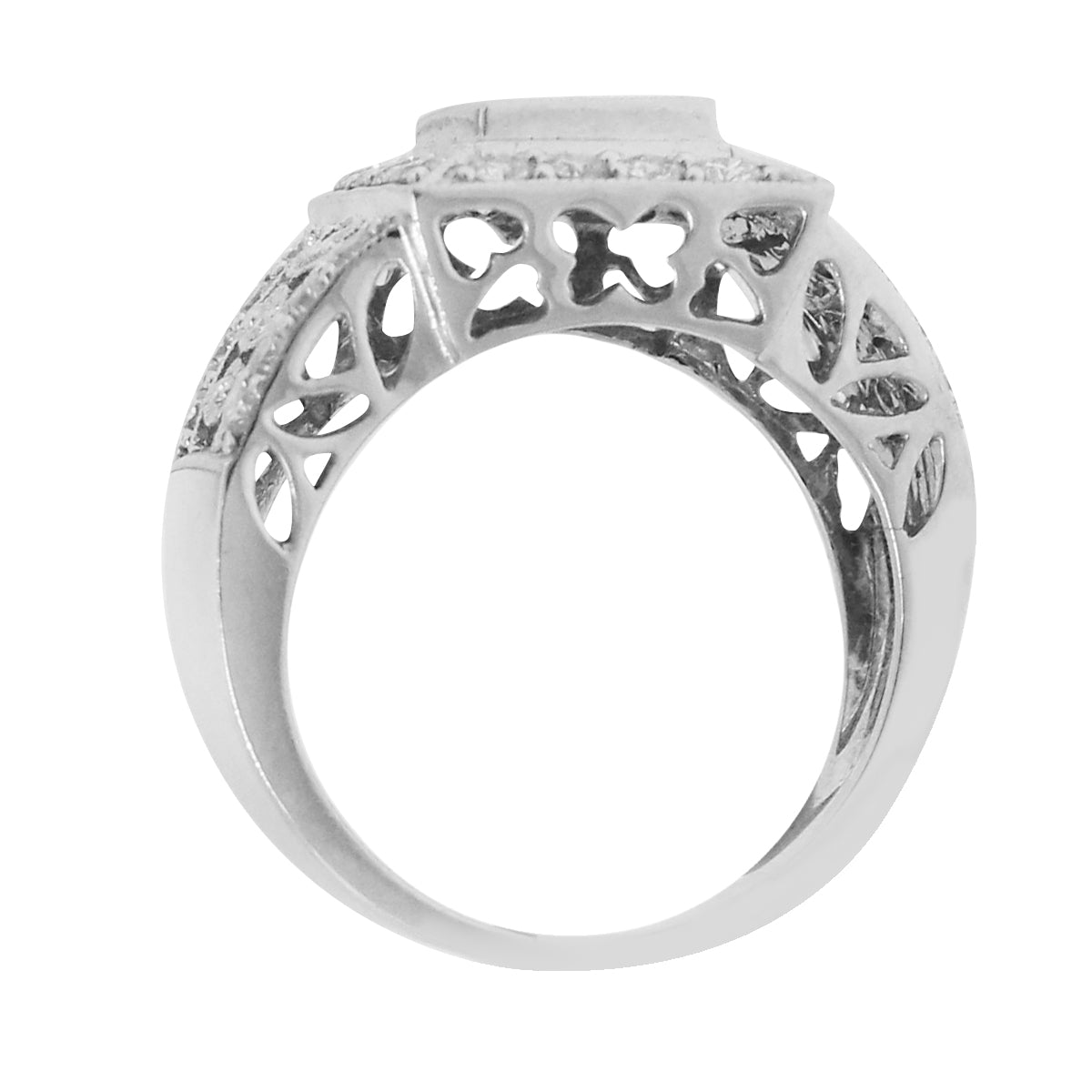 18k White Gold 0.12ctw Ruby and 0.76ctw Diamond Ring