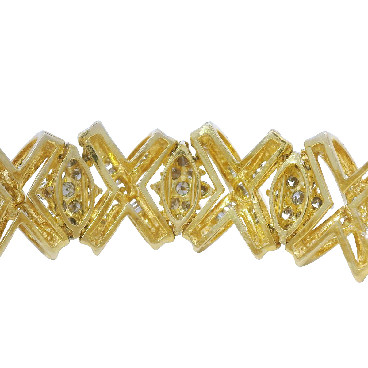 10K Yellow Gold Natural 8.10 Carat Round Diamond Wide X-Design Bracelet