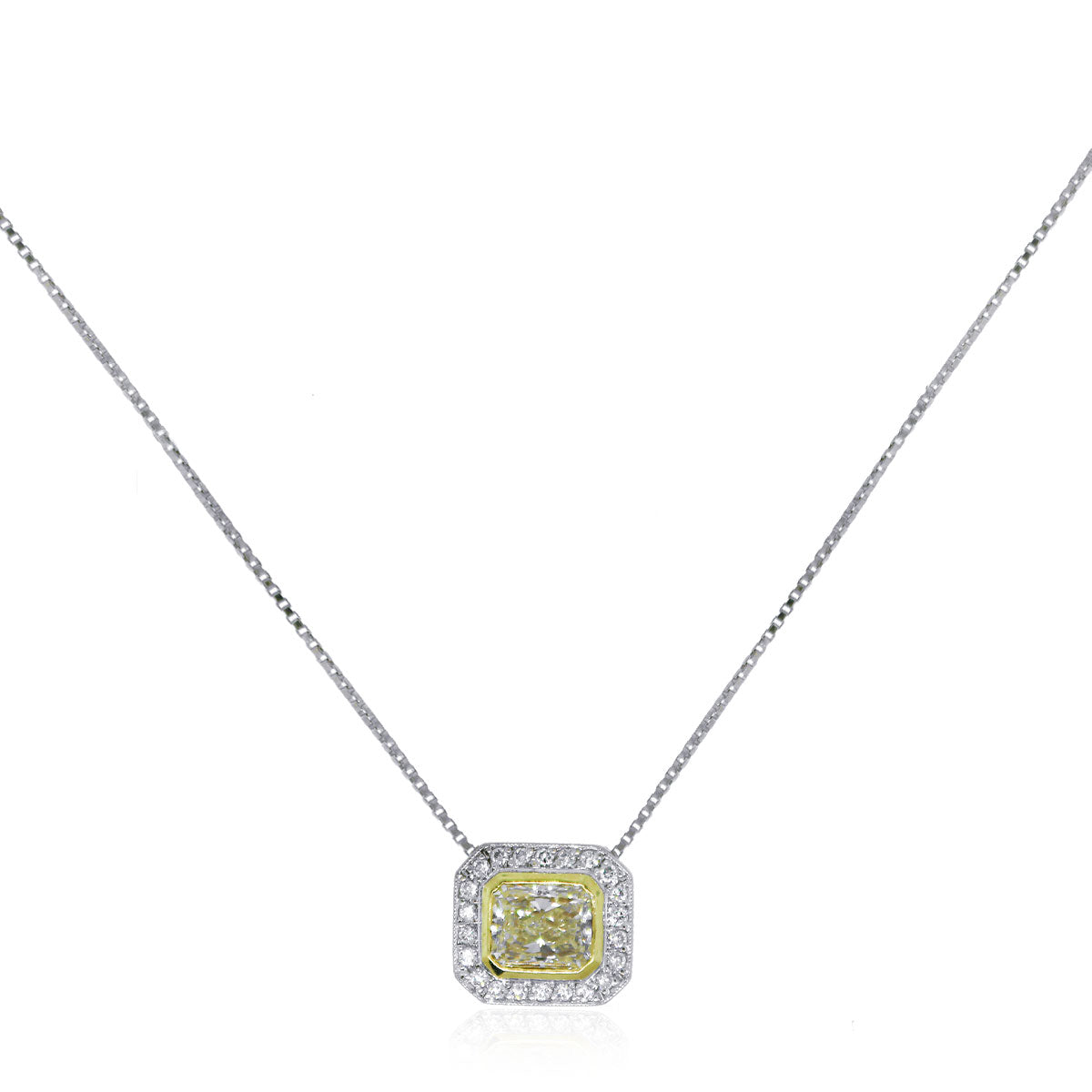 18k Two Tone 1.25ctw Yellow Diamond and 0.33ctw Diamond Pendant Necklace