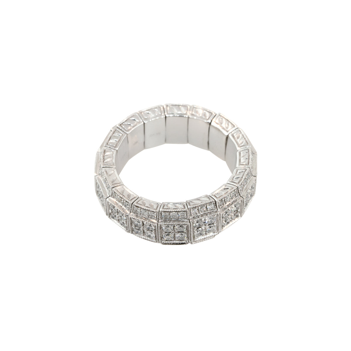18k White Gold 1.59ctw Pavé Diamond Stretch Wedding Band