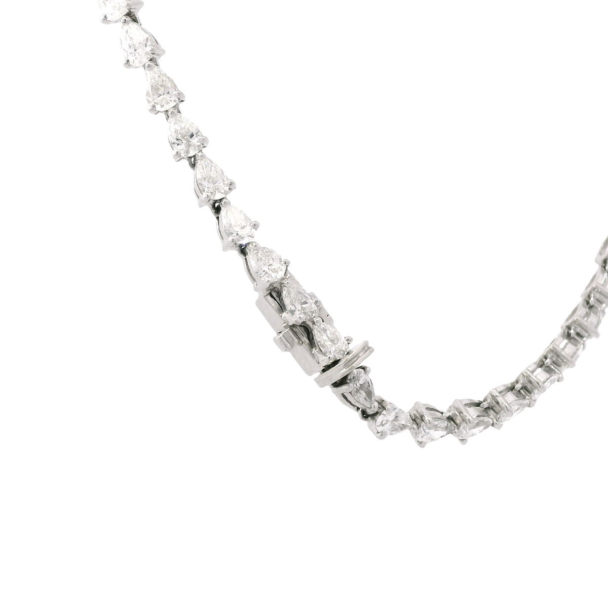 18k White Gold Heart Shape Diamond Pendant & Pear Shape Diamond Tennis Necklace