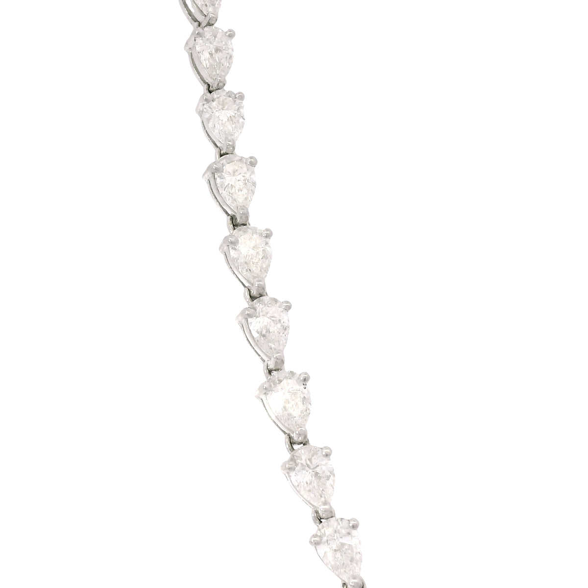 18k White Gold Heart Shape Diamond Pendant & Pear Shape Diamond Tennis Necklace