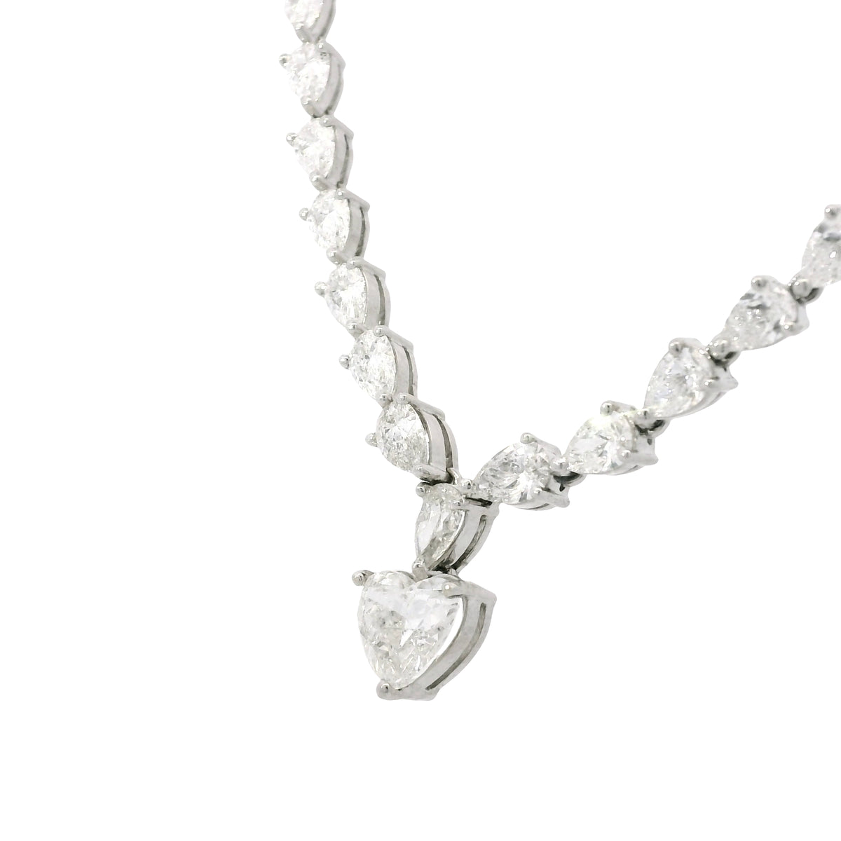 18k White Gold Heart Shape Diamond Pendant & Pear Shape Diamond Tennis Necklace