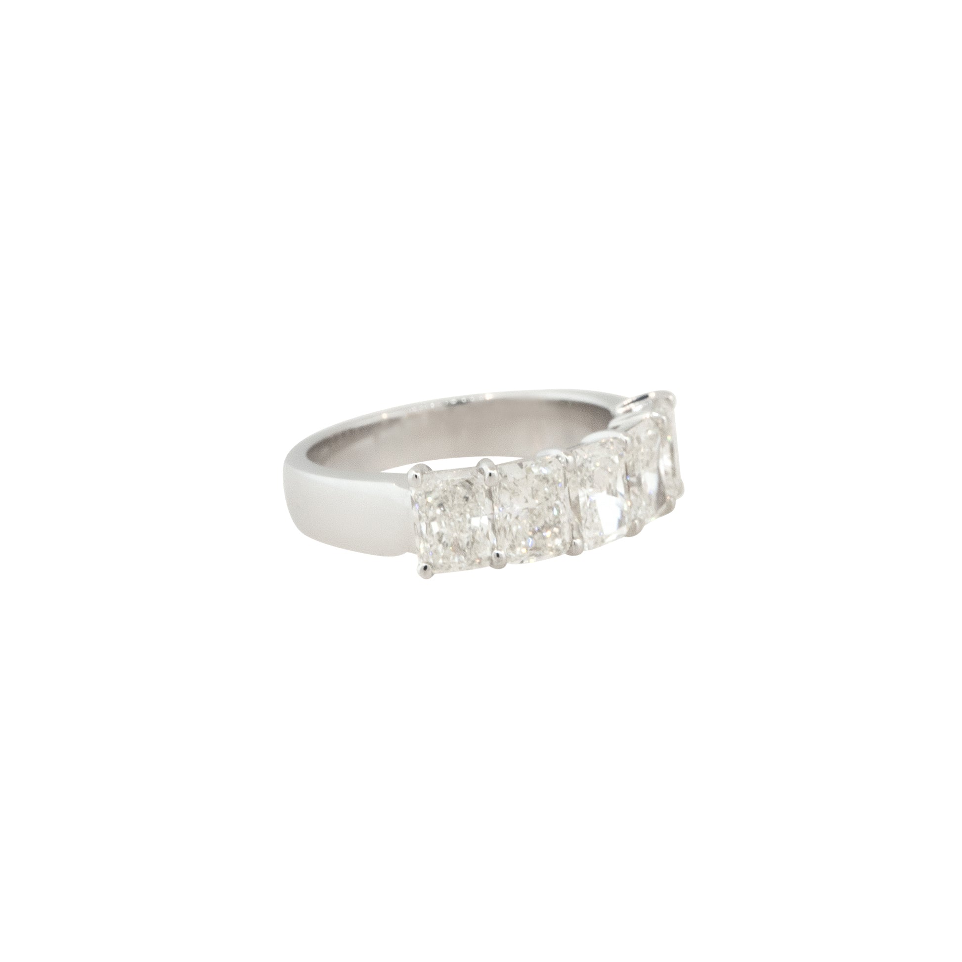 18k White Gold 2.87ctw 5 Stone Radiant Cut Diamond Wedding Band