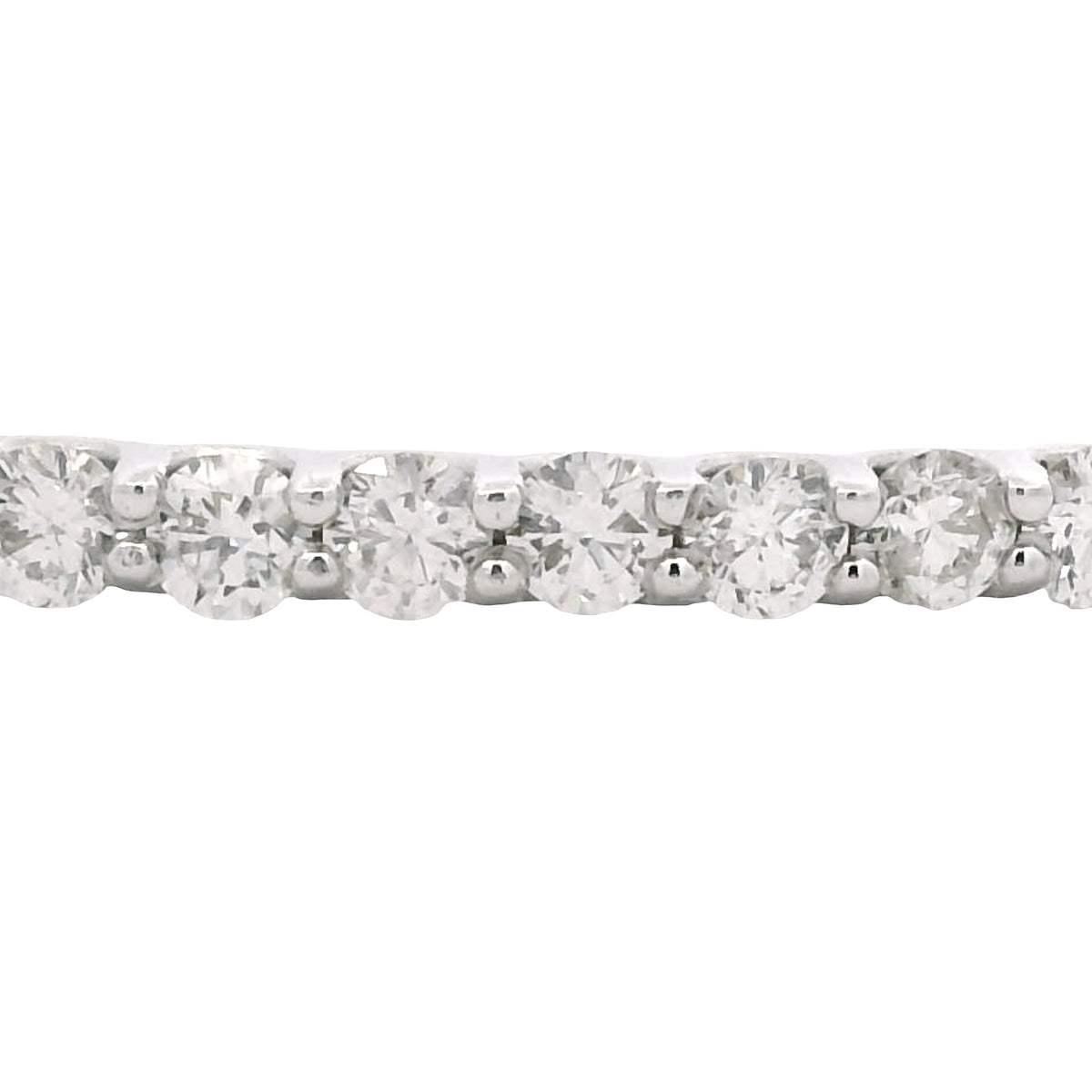 14K White Gold Natural 8.25 Carat Round Brilliant Diamond Bangle Bracelet