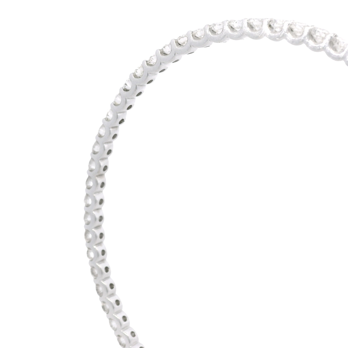 14K White Gold Natural 8.25 Carat Round Brilliant Diamond Bangle Bracelet