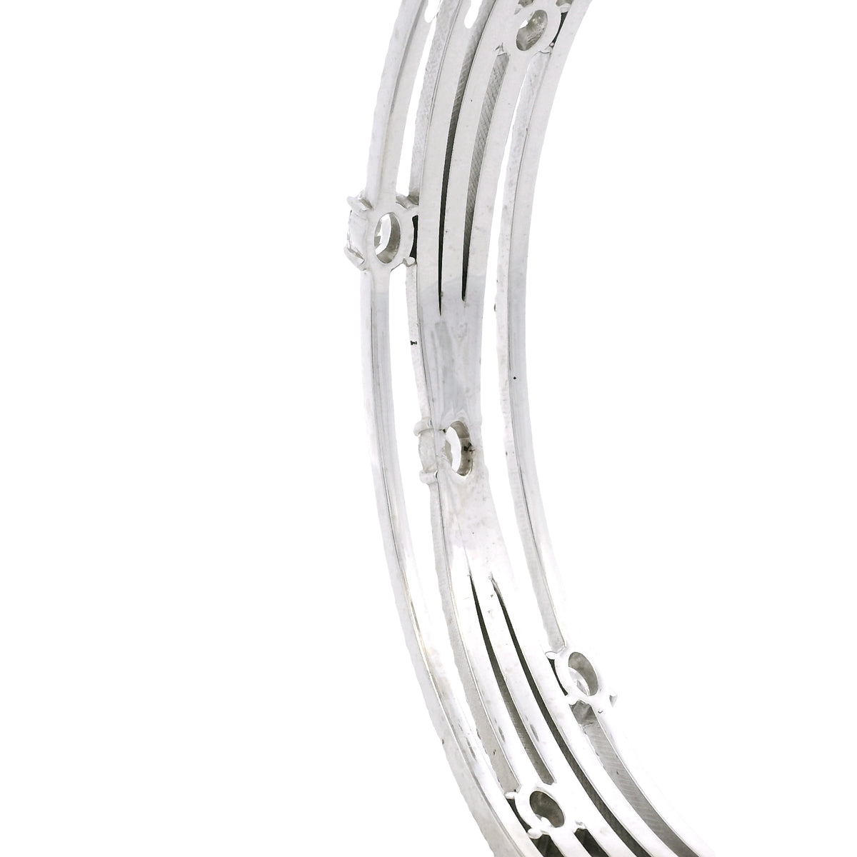 14K White Gold Natural 8.40 Carat Oval & Round Diamond Wide Bangle Bracelet