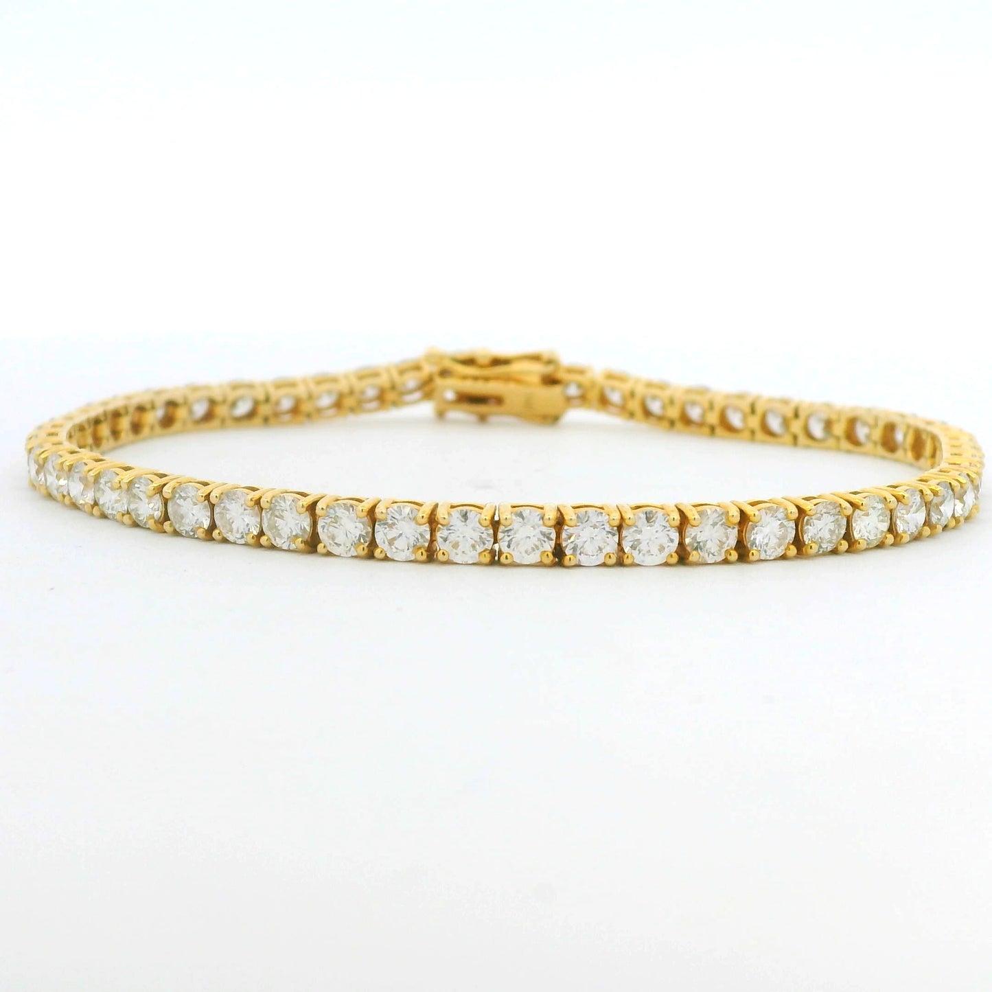 14k Yellow Gold Natural 6.36 Carat Round Brilliant Cut Diamond Tennis Bracelet
