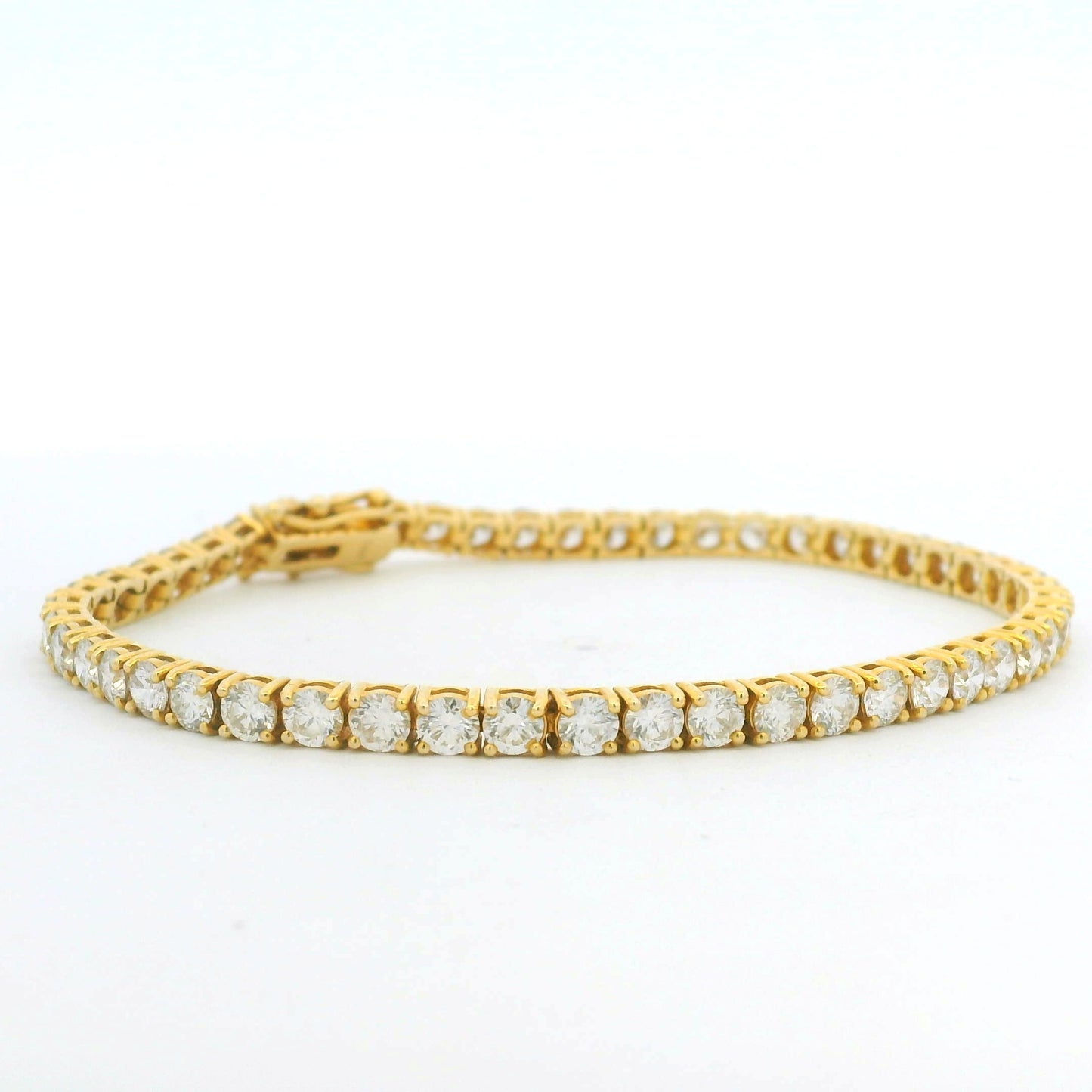 14k Yellow Gold Natural 6.36 Carat Round Brilliant Cut Diamond Tennis Bracelet