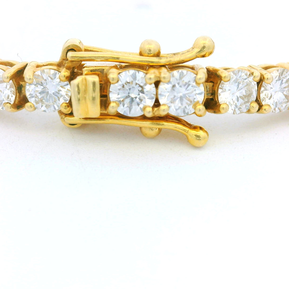 14k Yellow Gold Natural 6.36 Carat Round Brilliant Cut Diamond Tennis Bracelet — product photo 4