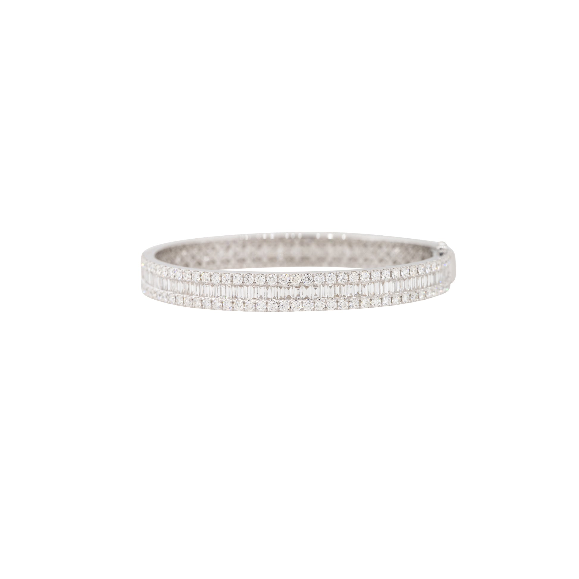 18k White Gold 9.36ctw 3 Row Diamond Bangle Bracelet