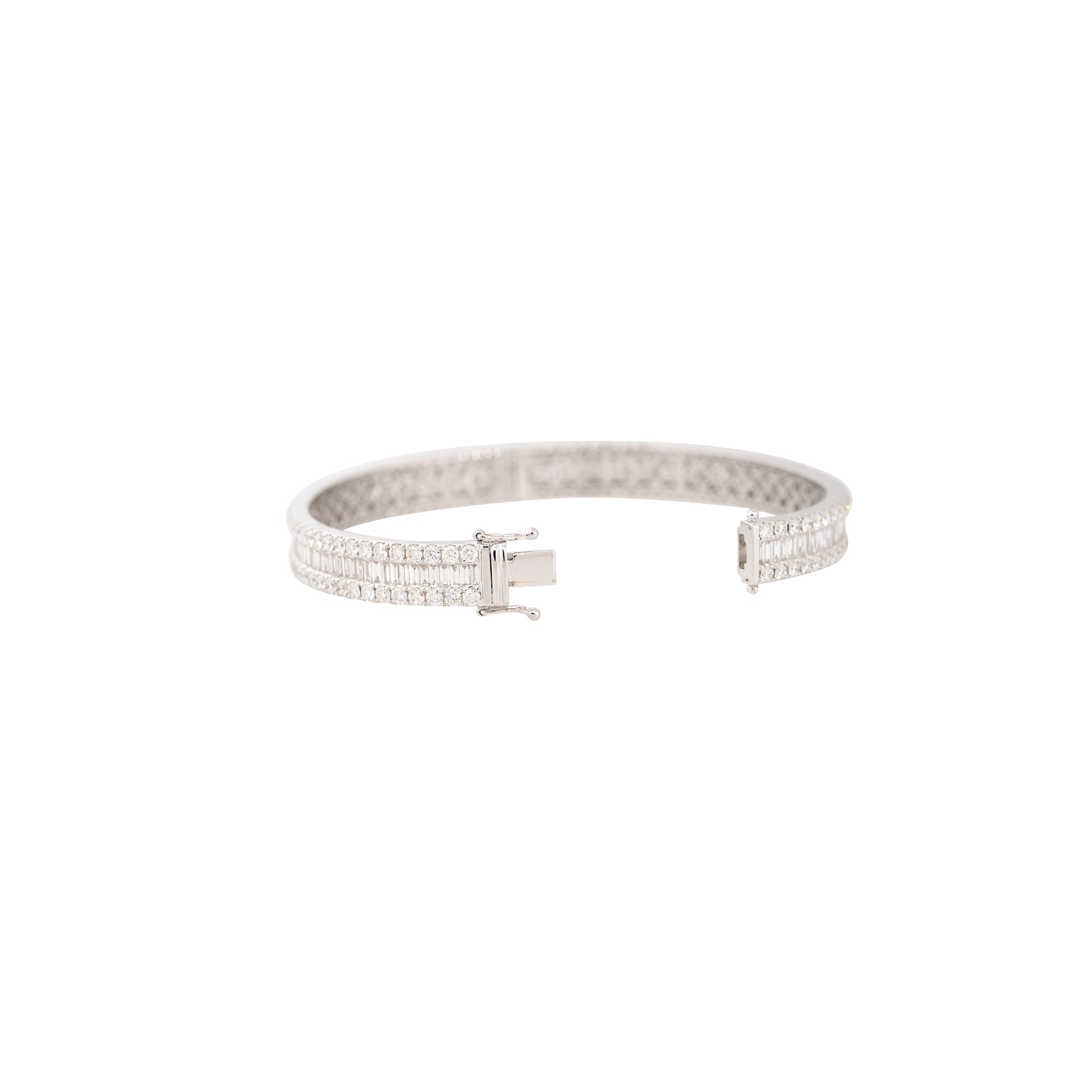 18k White Gold 9.36ctw 3 Row Diamond Bangle Bracelet