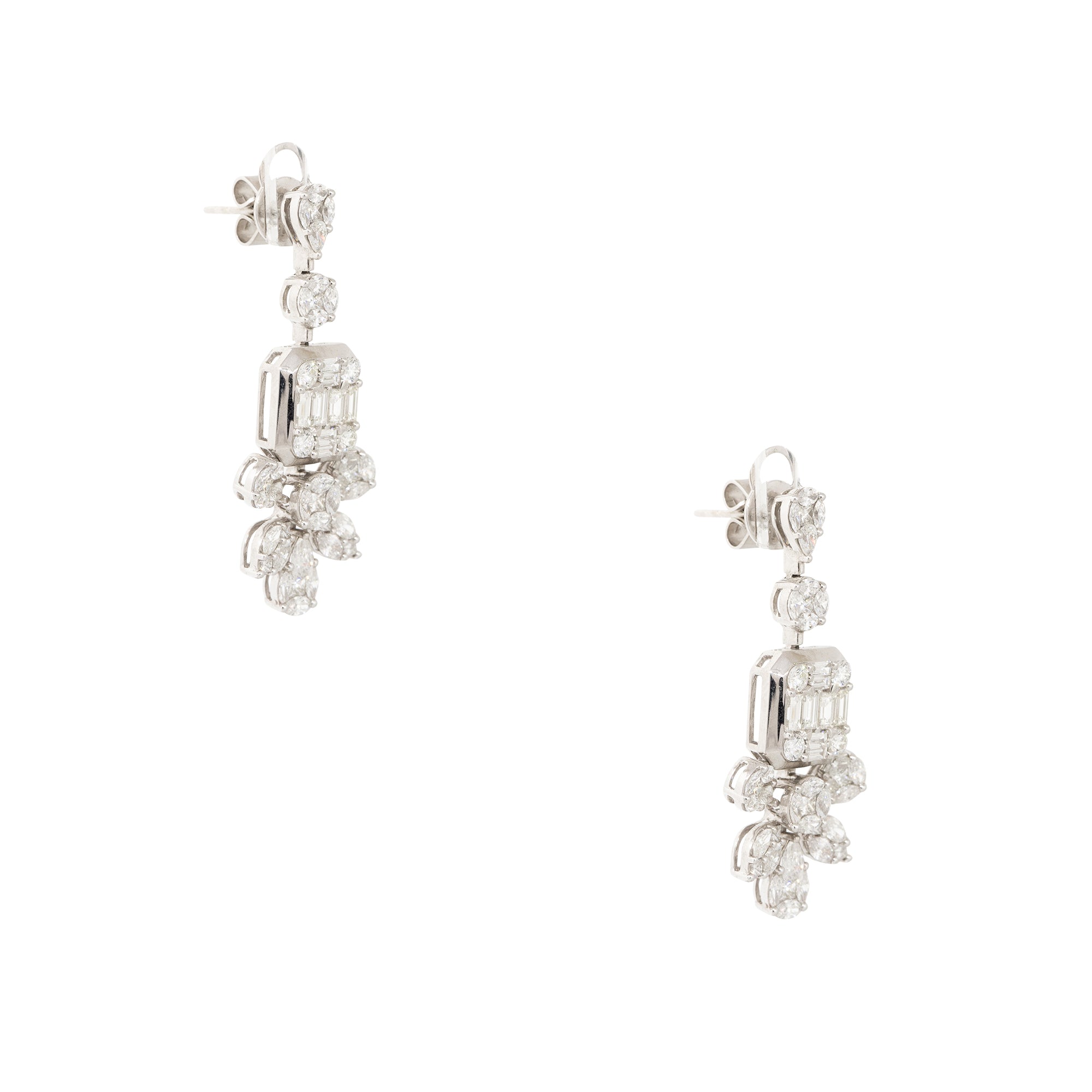 18k White Gold 5.83ctw Diamond Mosaic Drop Earrings