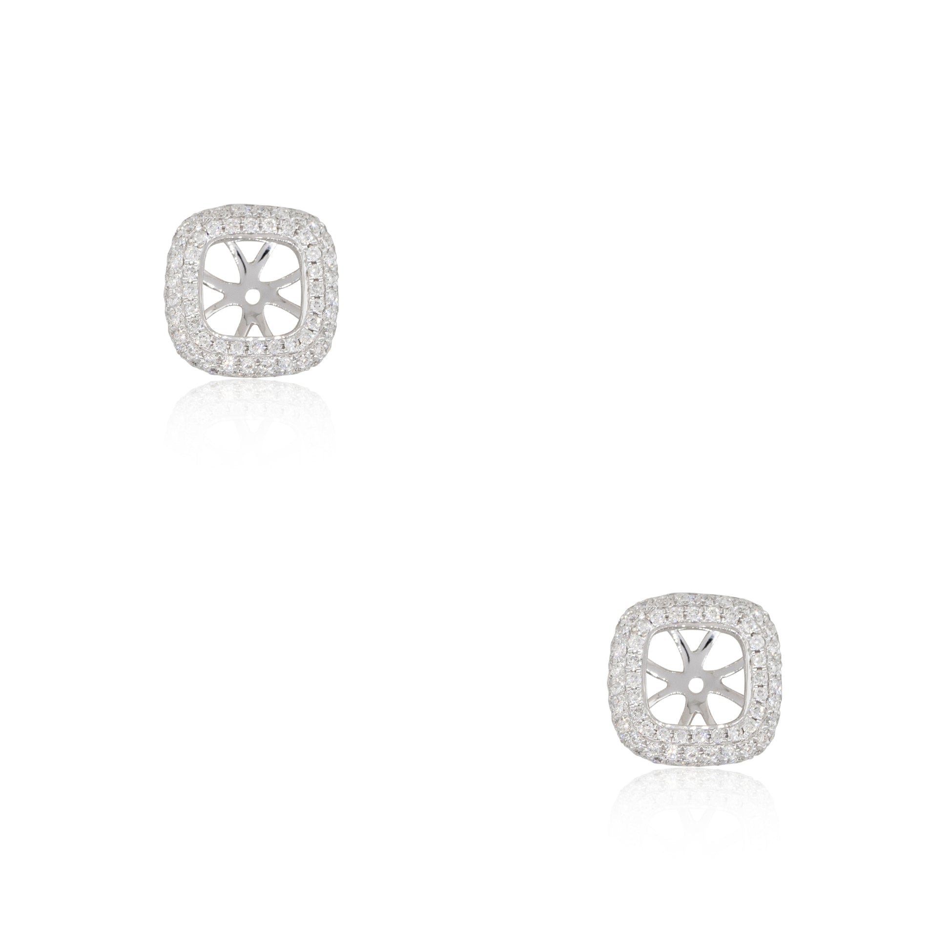 18k White Gold 0.87ctw Diamond Pave Stud Earring Jackets