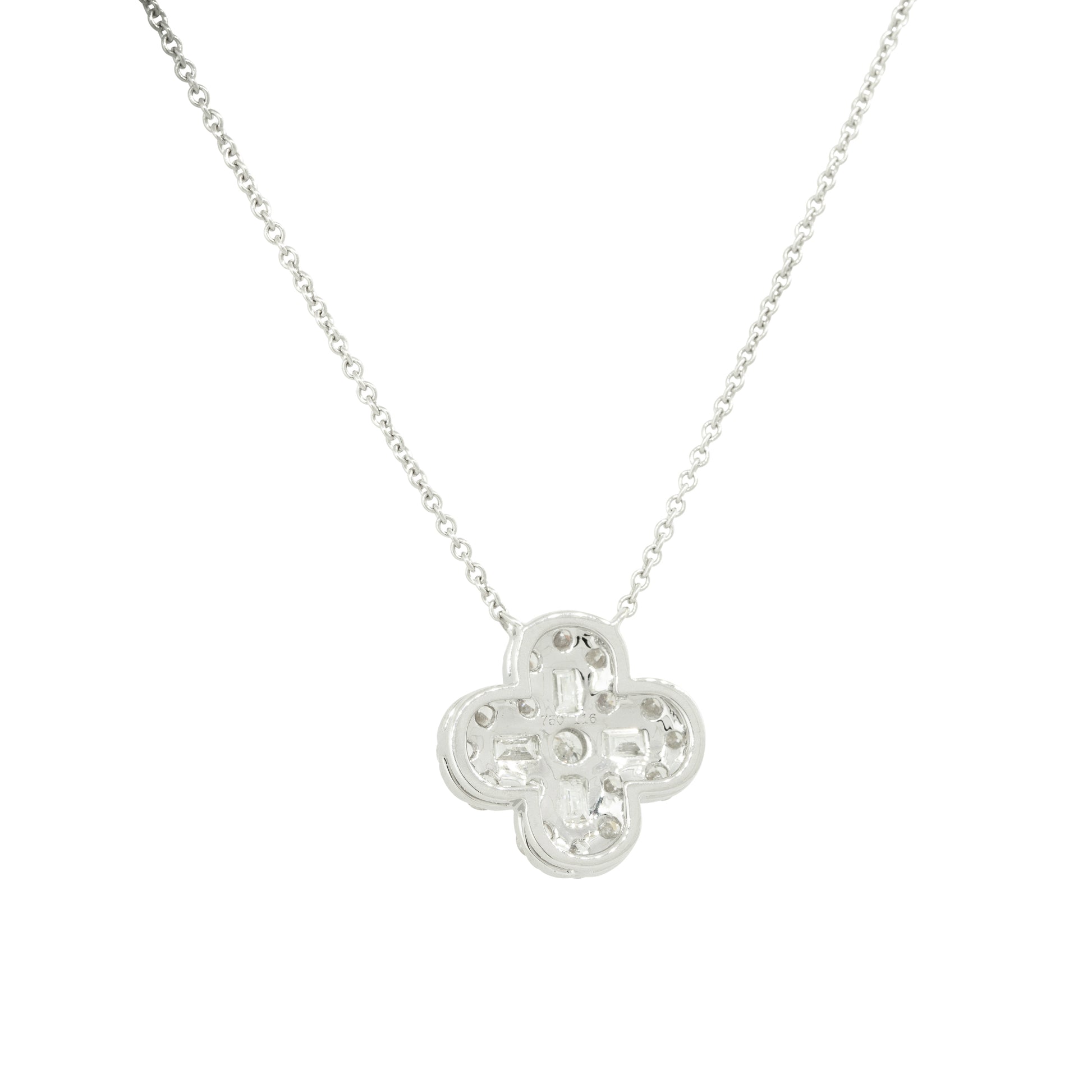18k White Gold 2.0ctw Mosaic Diamond Clover Necklace