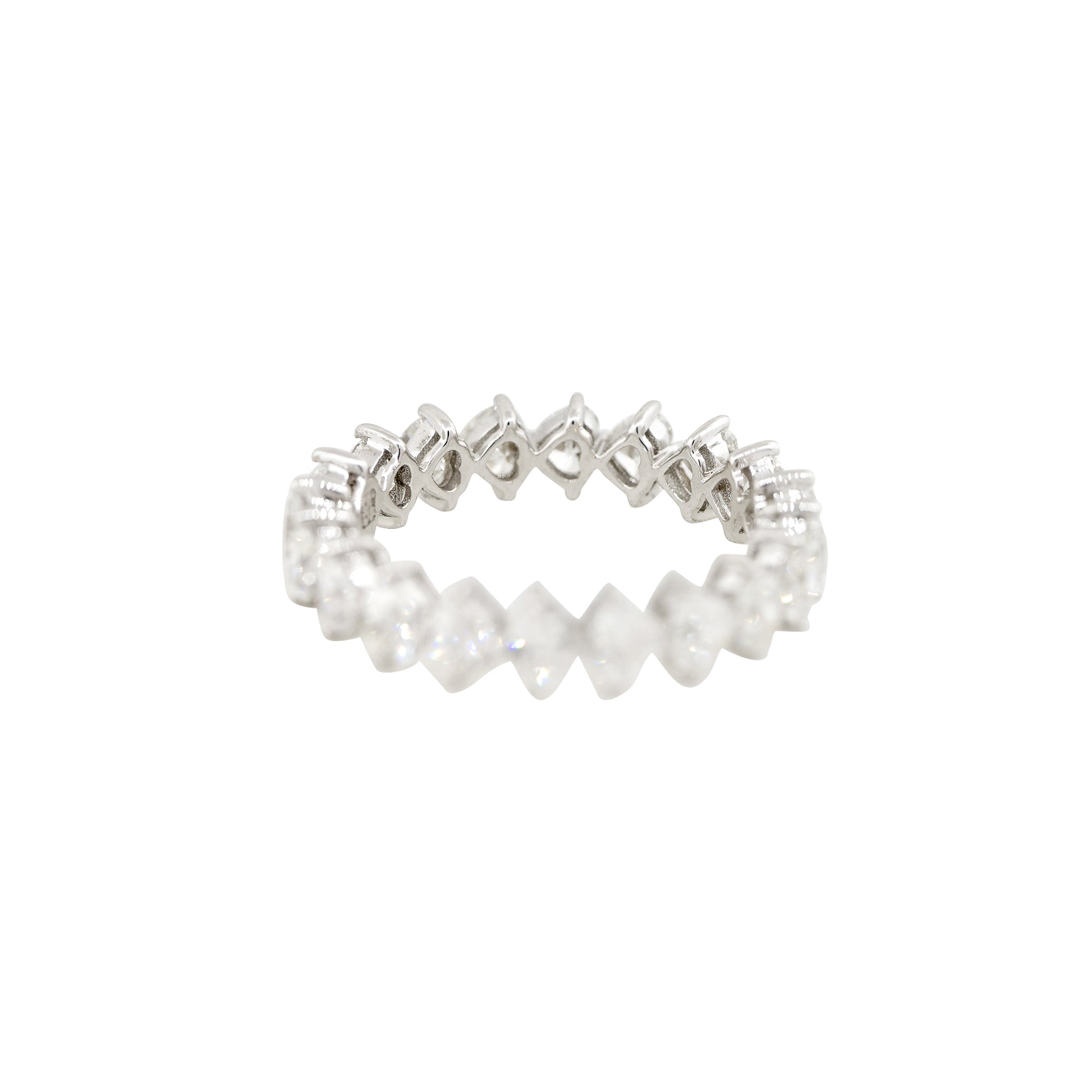 18k White Gold 2.86ctw Heart Shaped Diamond Eternity Band