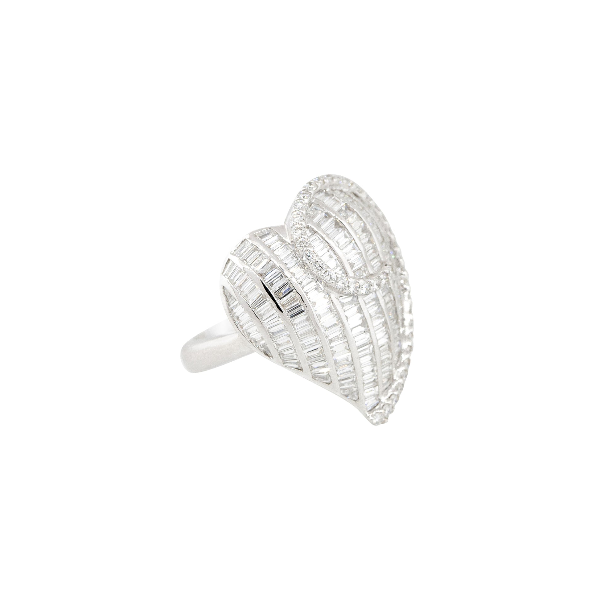 18k White Gold 2.4ctw Baguette & Round Brilliant Diamond Heart Ring