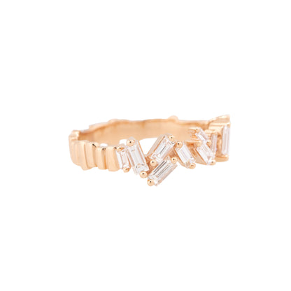 18k Rose Gold 0.67ctw Baguette Cut Diamond Ribbed Ring