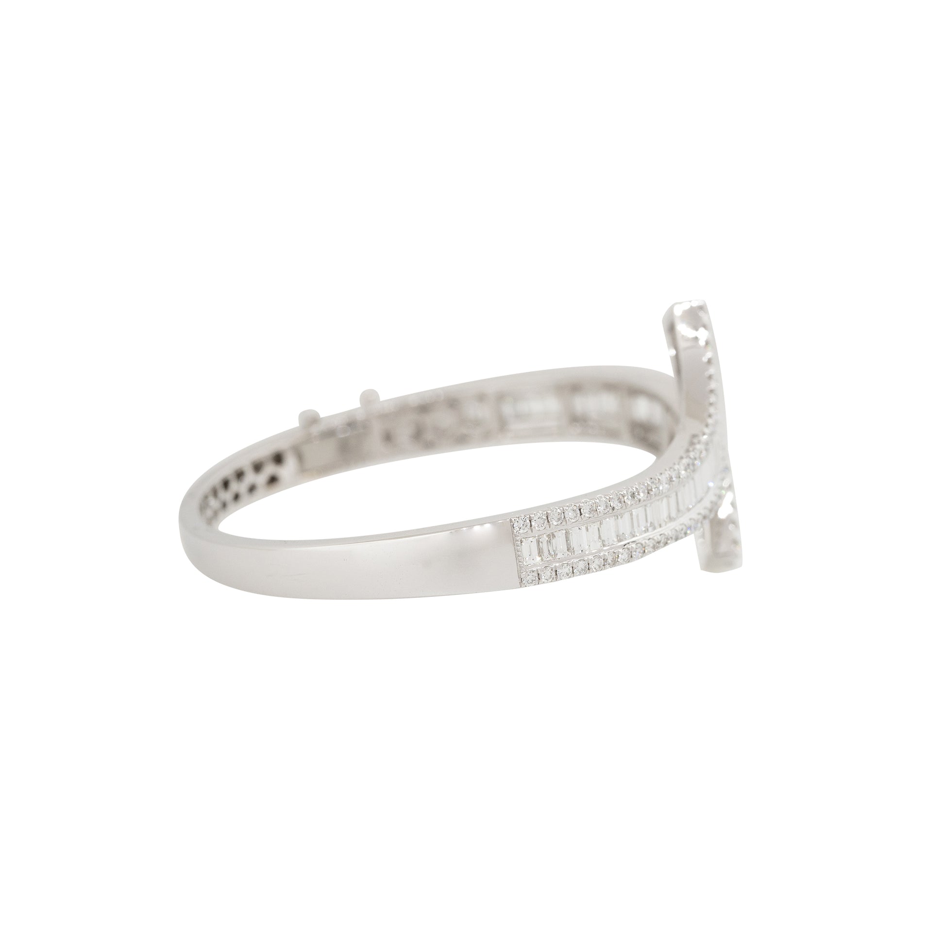 18k White Gold 4.88ct Baguette & Round Brilliant Cut Diamond Bypass Cuff Bracelet