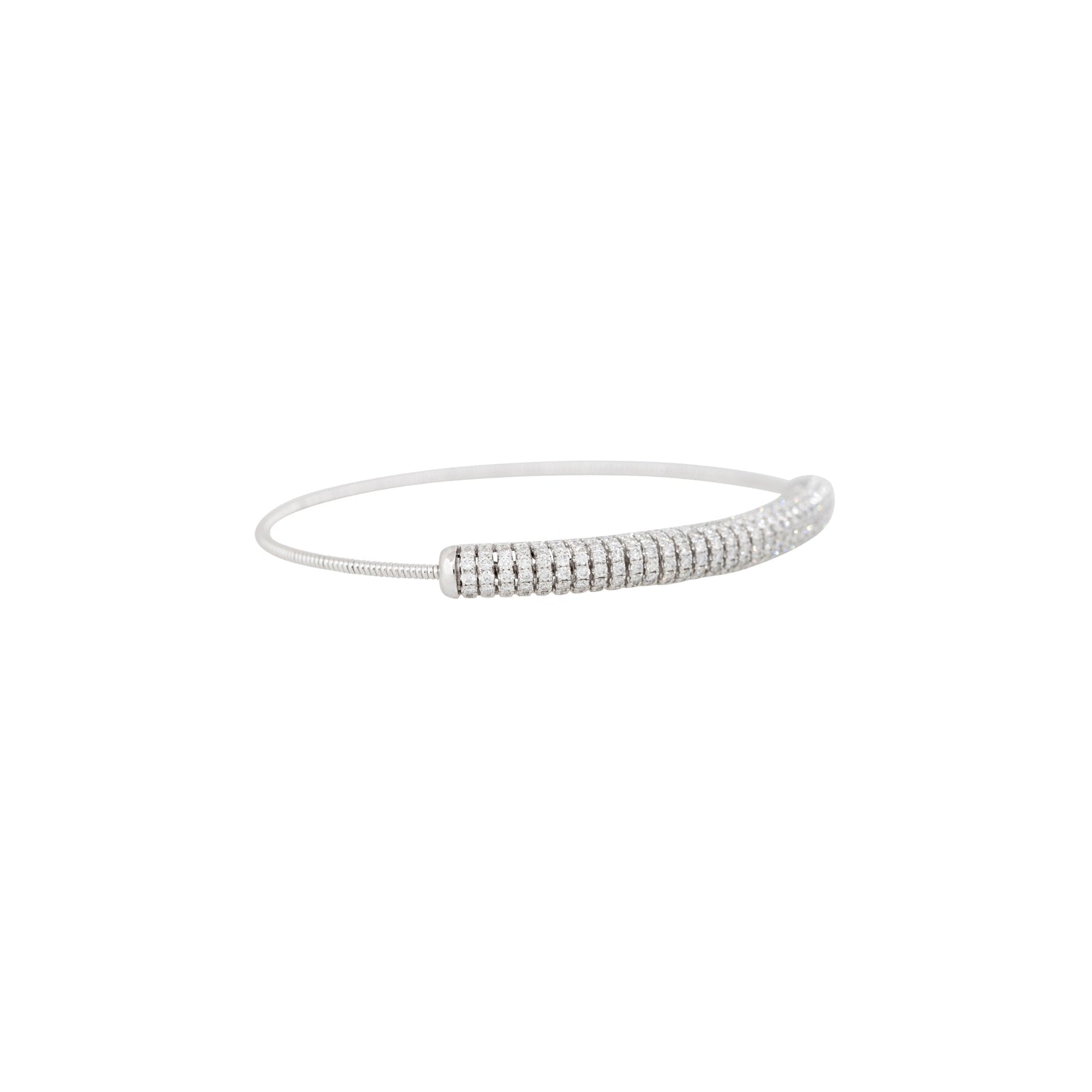 18k White Gold 1.88ctw Pave Diamond Ribbed Bangle Bracelet