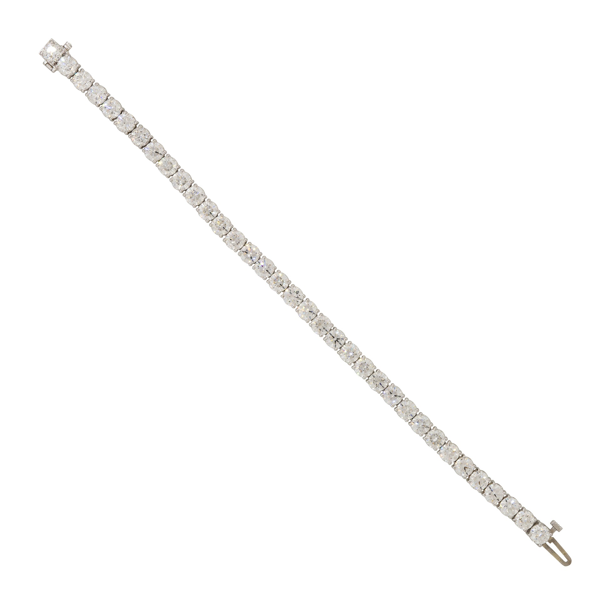 GIA 18k White Gold 17.51ctw Round Brilliant Cut Diamond Tennis Bracelet