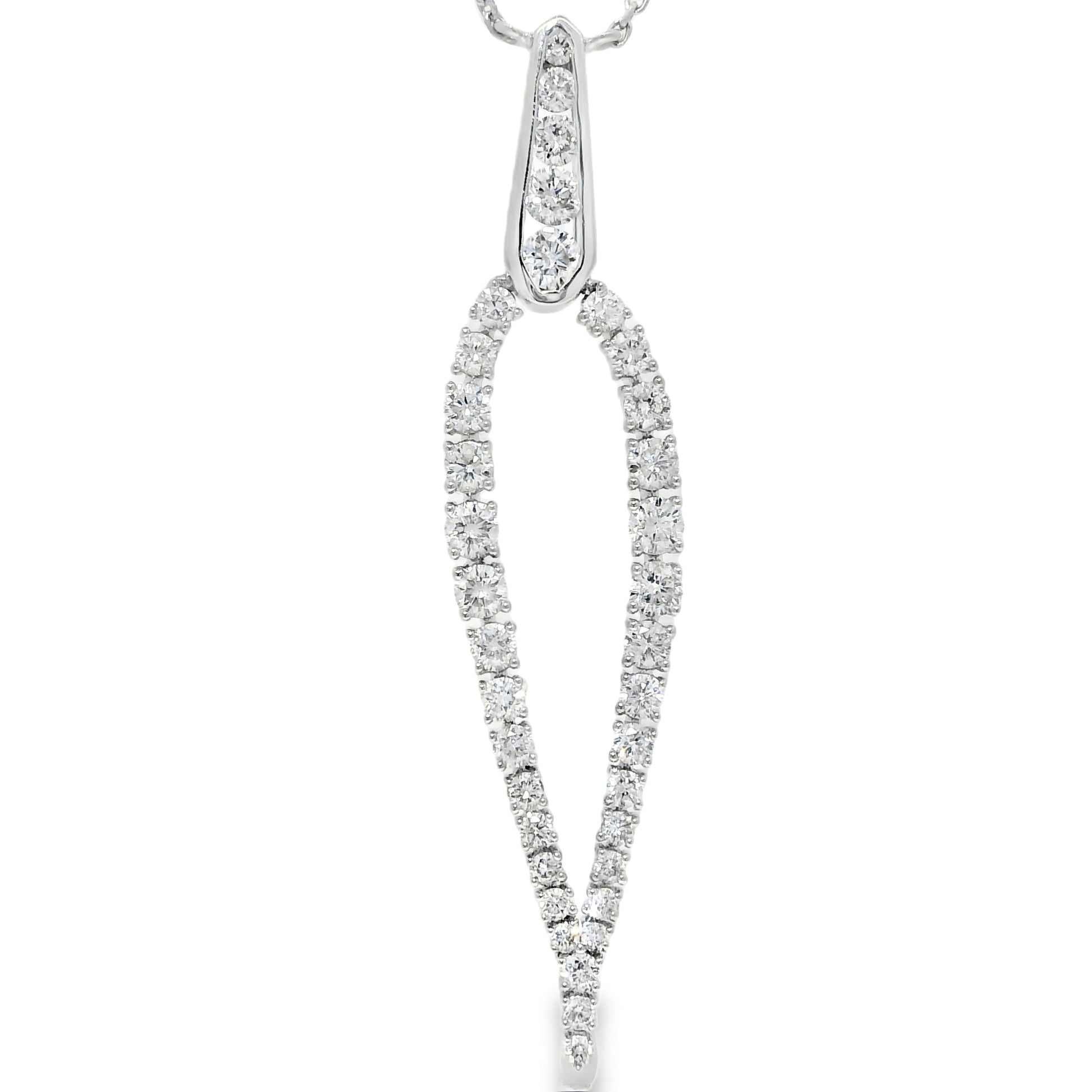 18k White Gold Natural Round Brilliant Cut Diamond Drop Pendant Necklace