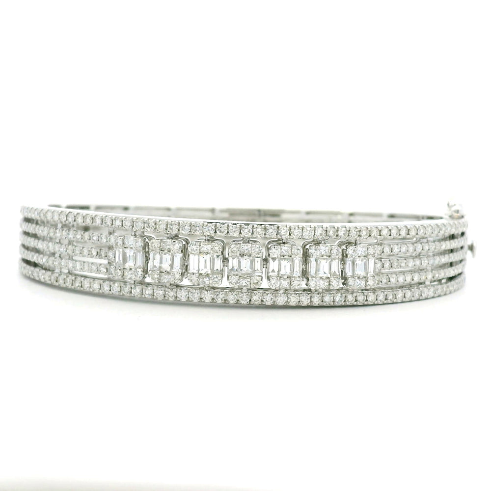 14K White Gold Natural 3.29 Carat Round & Baguette Cut Diamond Bangle Bracelet
