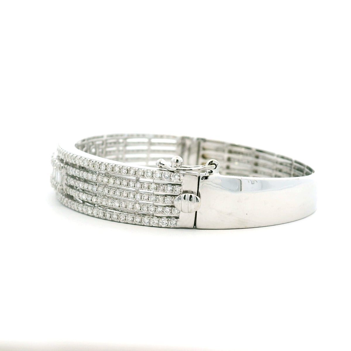 14K White Gold Natural 3.29 Carat Round & Baguette Cut Diamond Bangle Bracelet