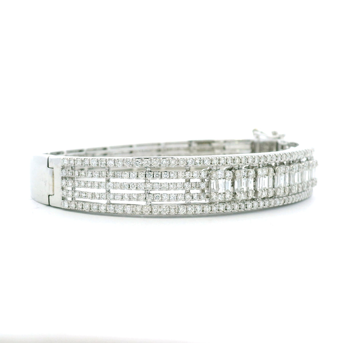 14K White Gold Natural 3.29 Carat Round & Baguette Cut Diamond Bangle Bracelet